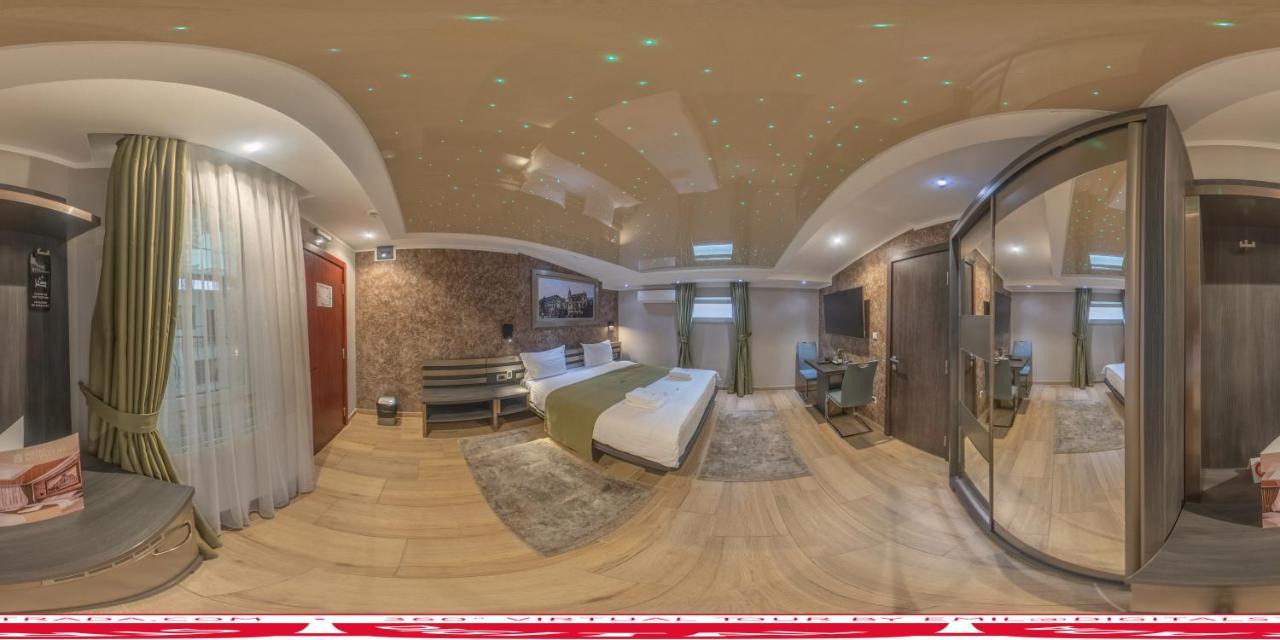 Hotel Novotheos Oradea Eksteriør bilde